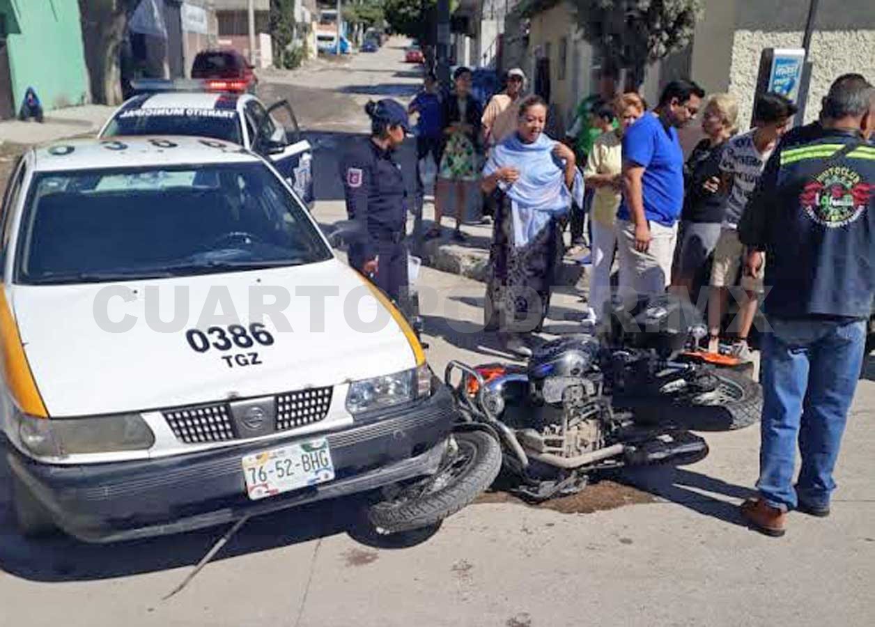 Mala Maniobra De Ruletero Provocó Aparatoso Accidente