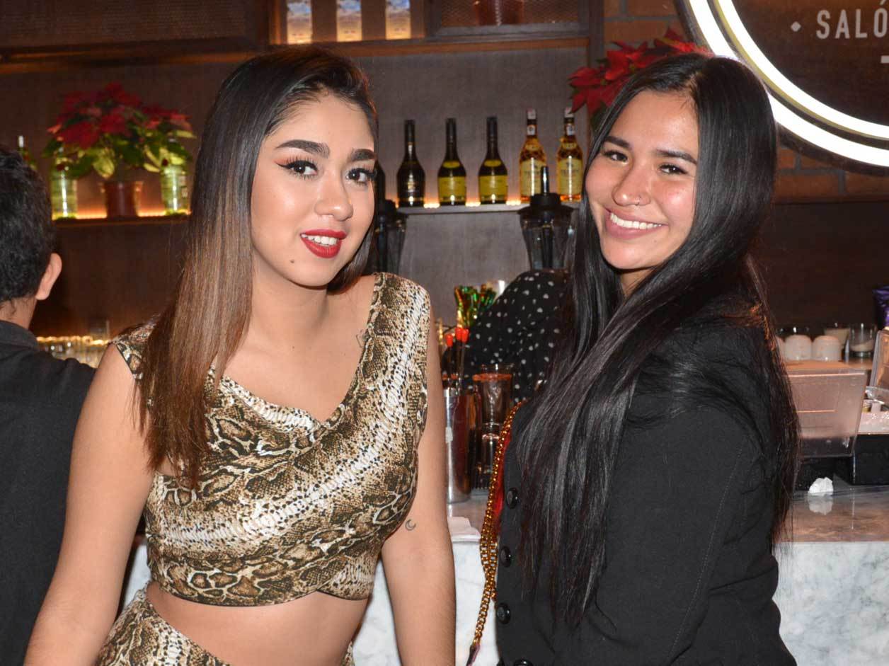 Aurora y Paola