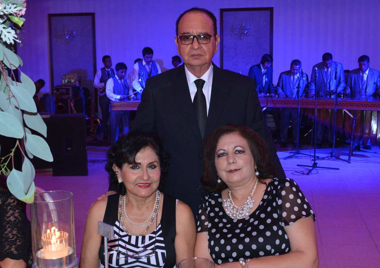 Armando, Lulú y Rocío