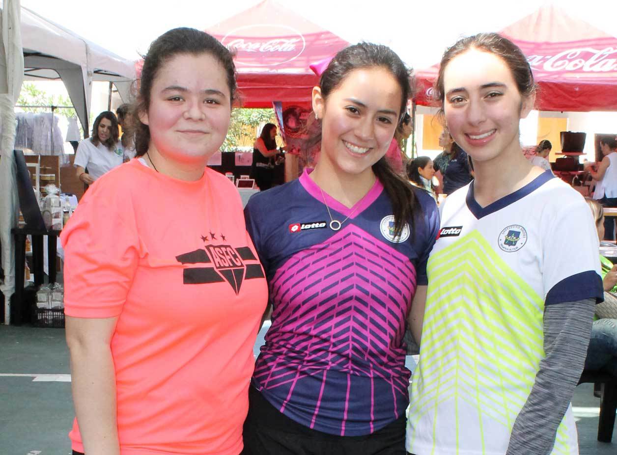 Alexa, Jimena y Camila