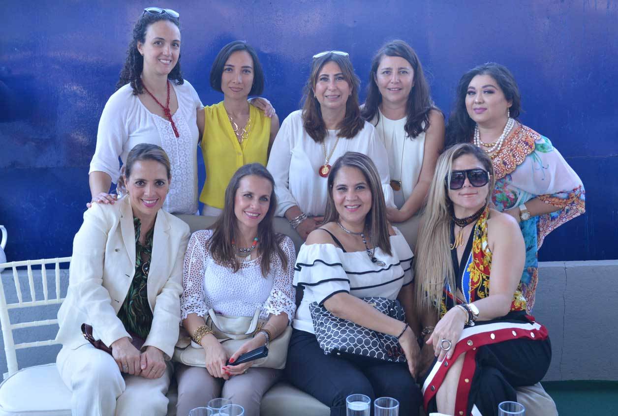 Siempre juntas