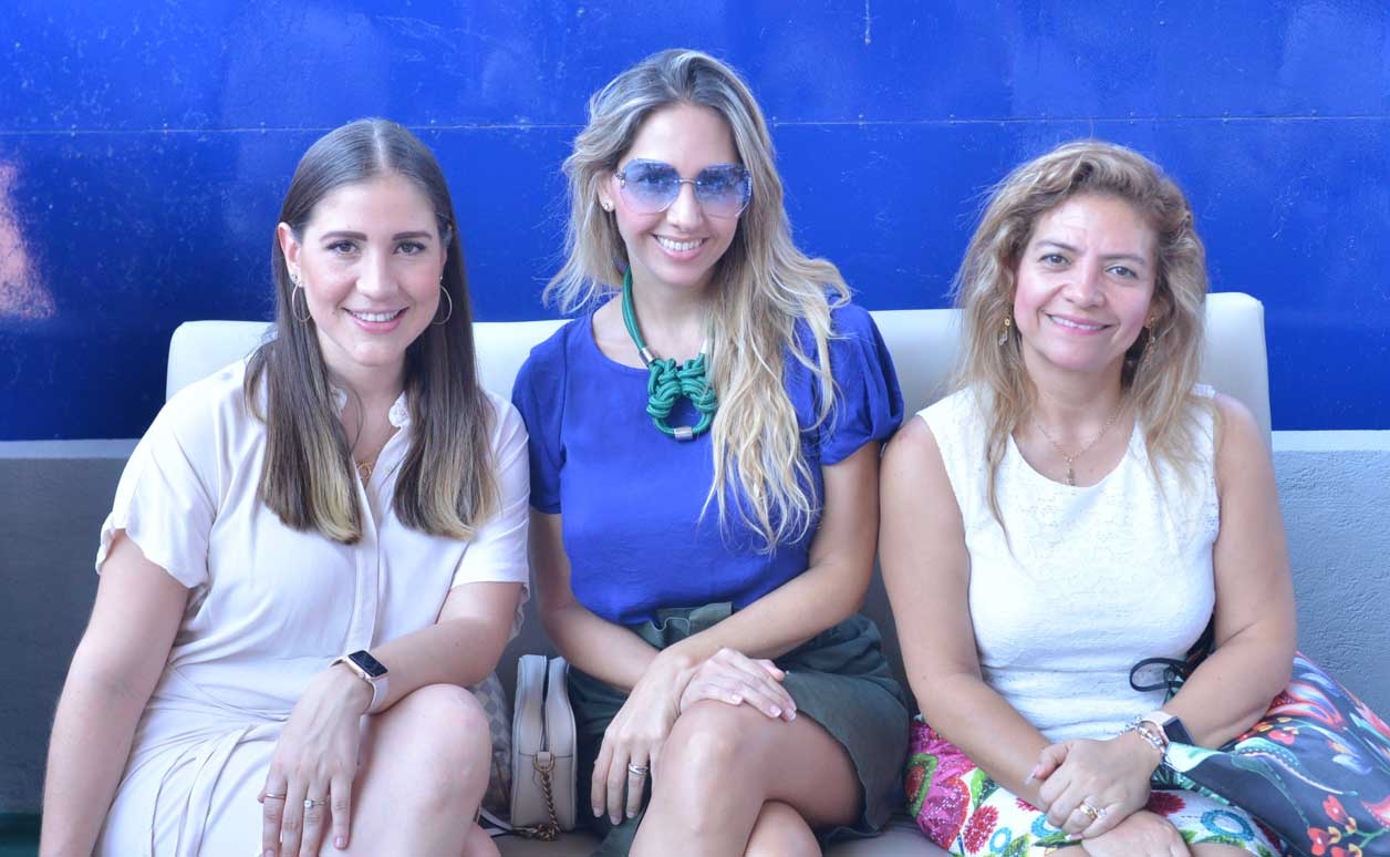 Karla, Rebeca y Clarivel