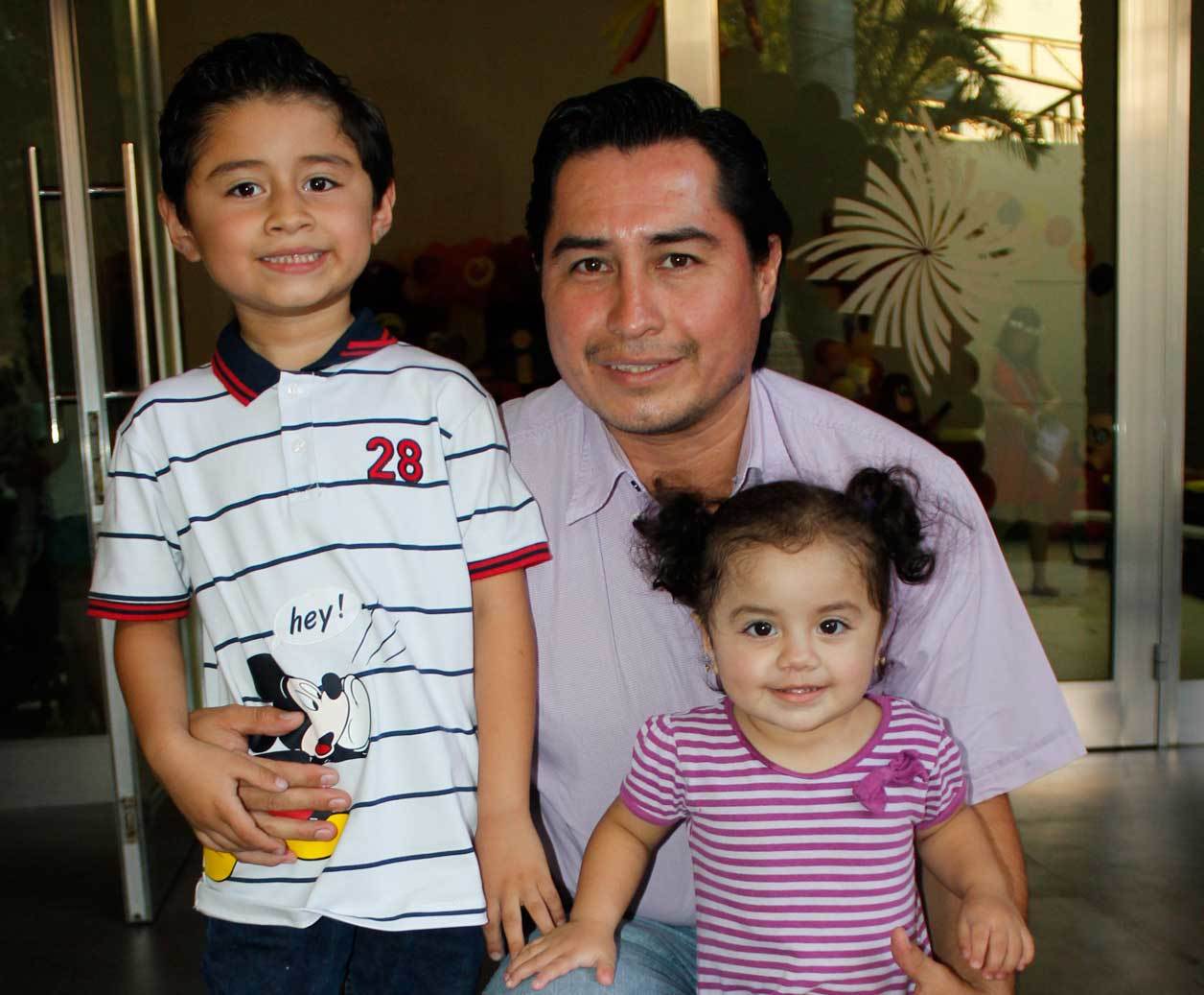 En familia