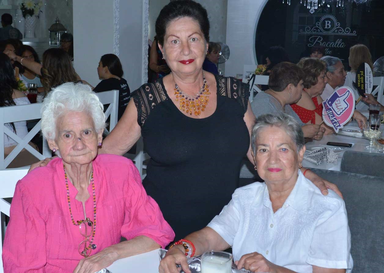 Rosario, Florentina y María Eugenia