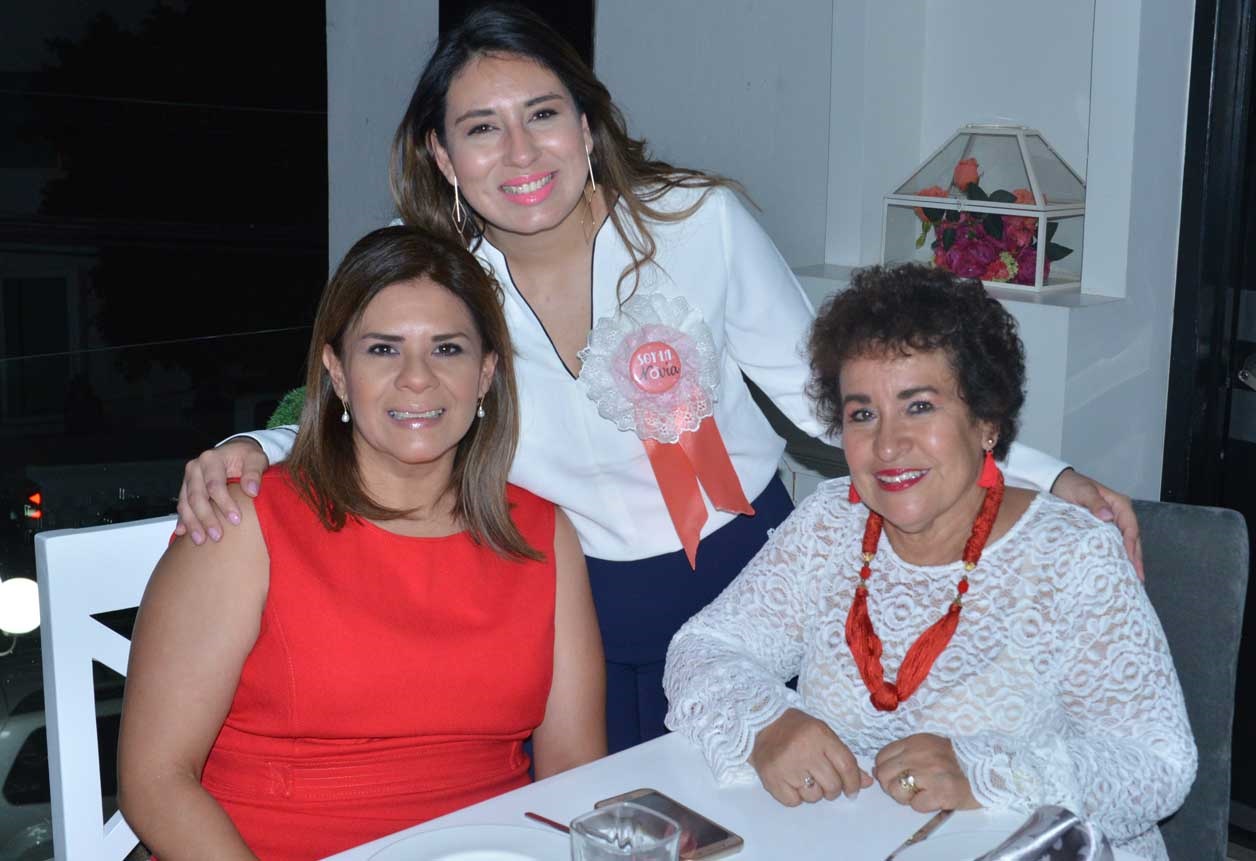 Lety, Grissel y Rubí