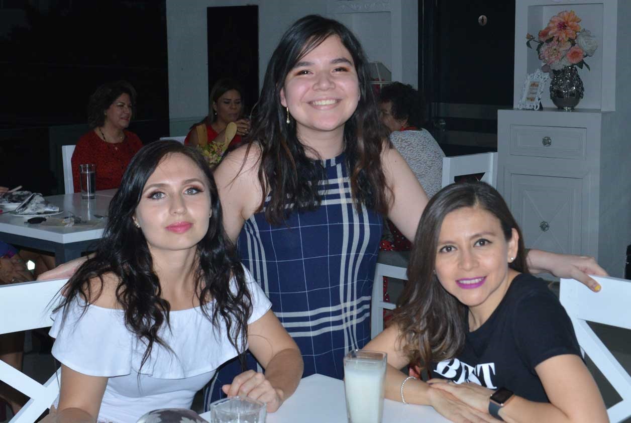 Lorena, Jessica y Sofía