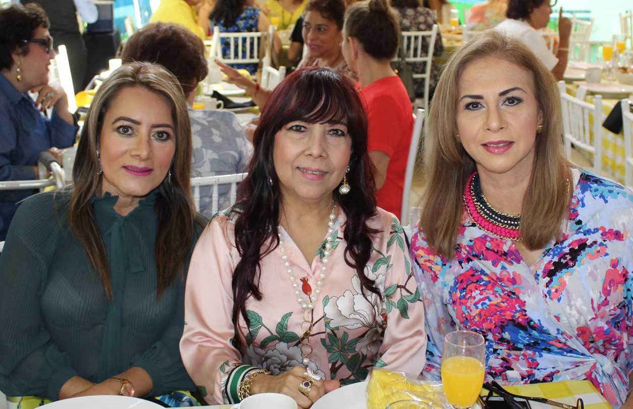 Conny, Lupita y Susi