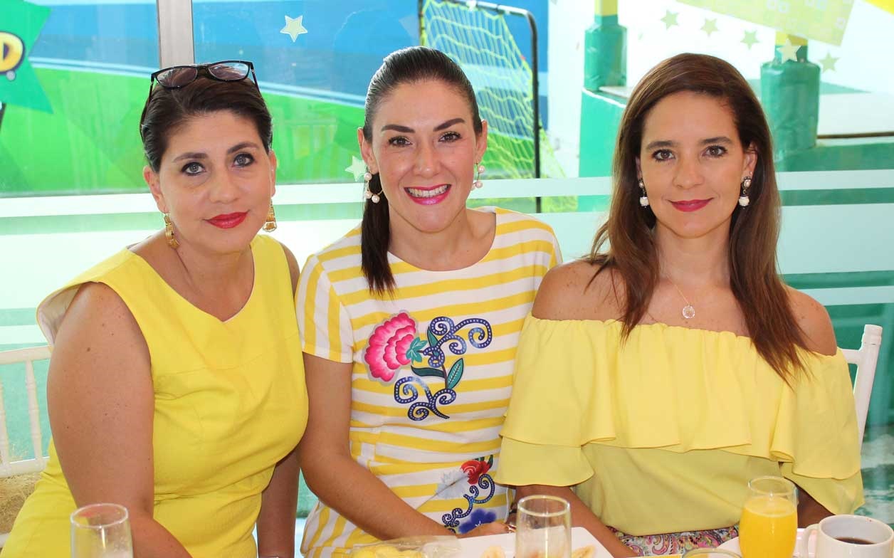 Mireya, Angie y Ana Luisa