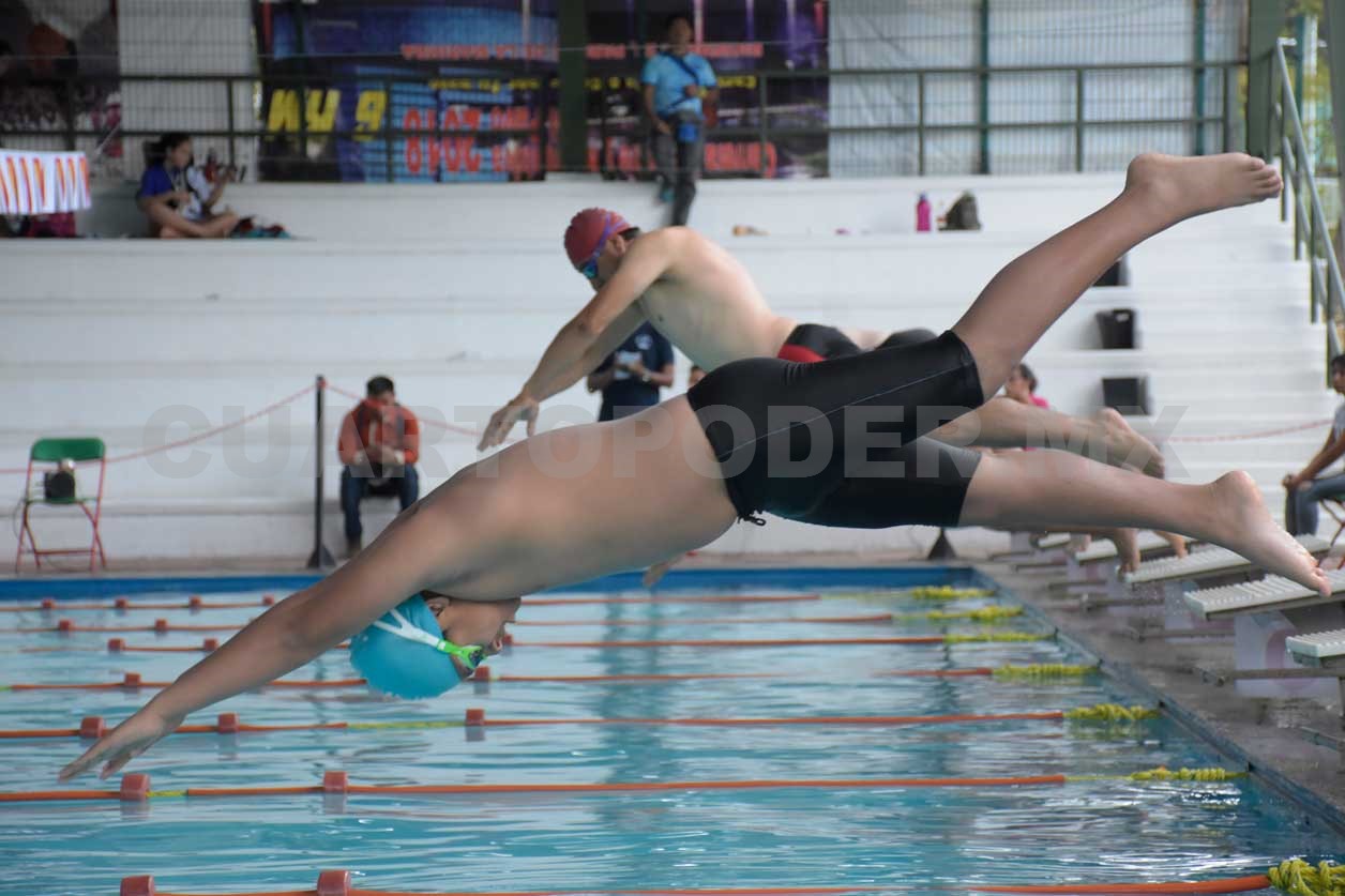 Club Orcas con más medallas en “Viva La Natación”