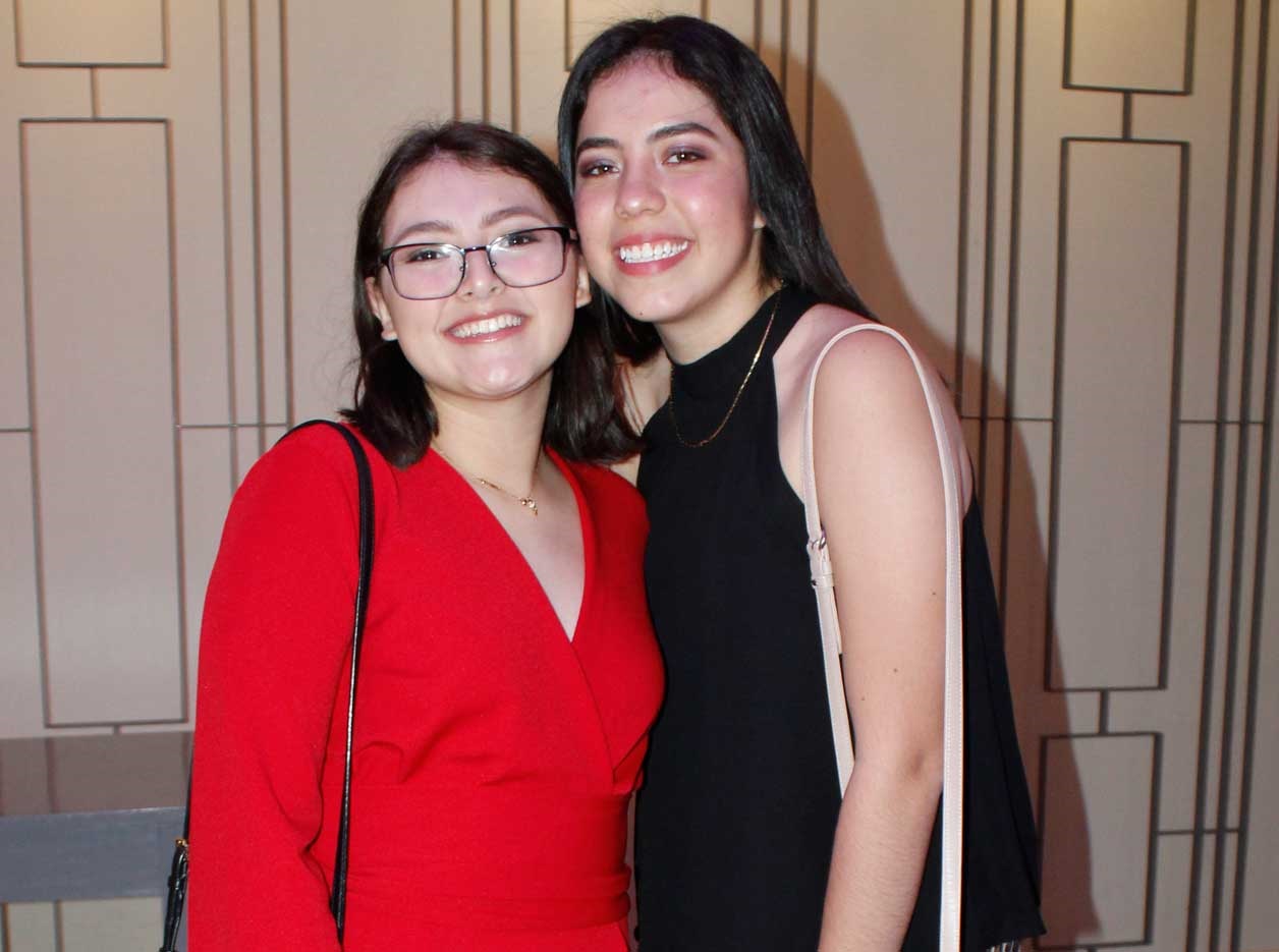 Mari´a Fernanda y Paola