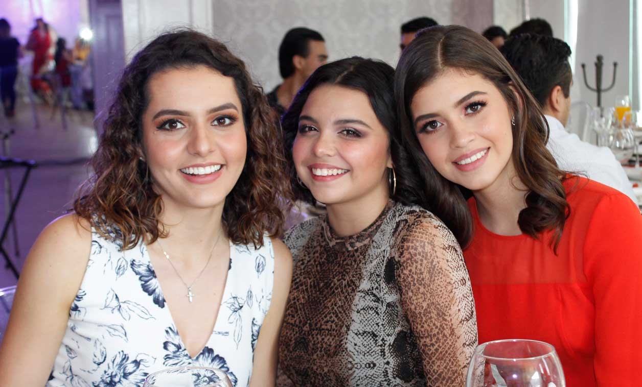 Mariana, Vanessa y Sofía