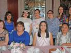 Felices de estar presentes