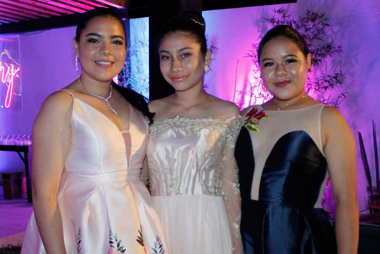 Yuliana, Silvia y Alisson