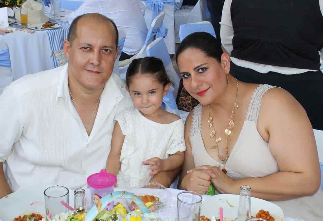 Jorge, Andrea y Sandra