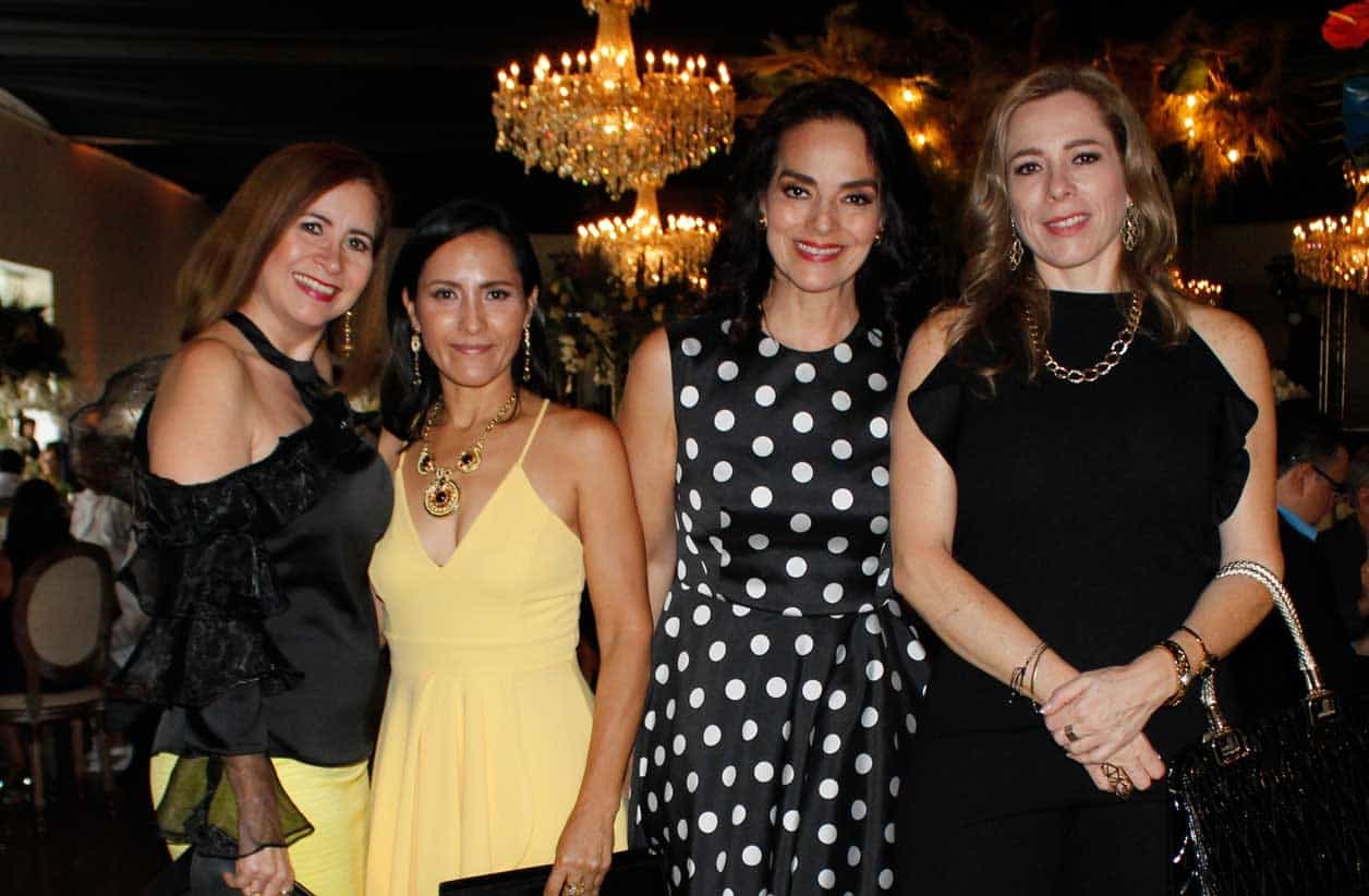 Norma, Marcela, Gabriela y Norma