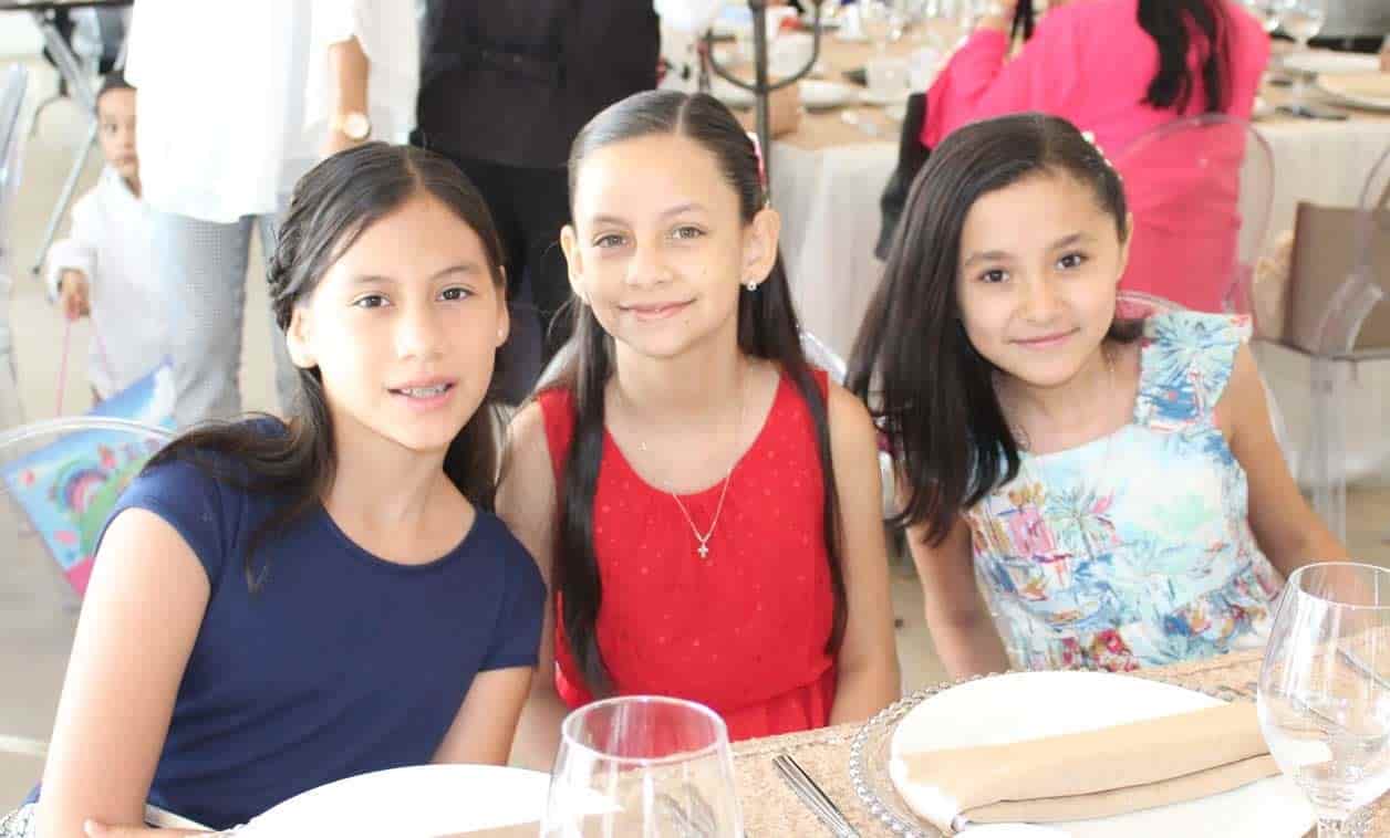 Paula, Aranza y Becka