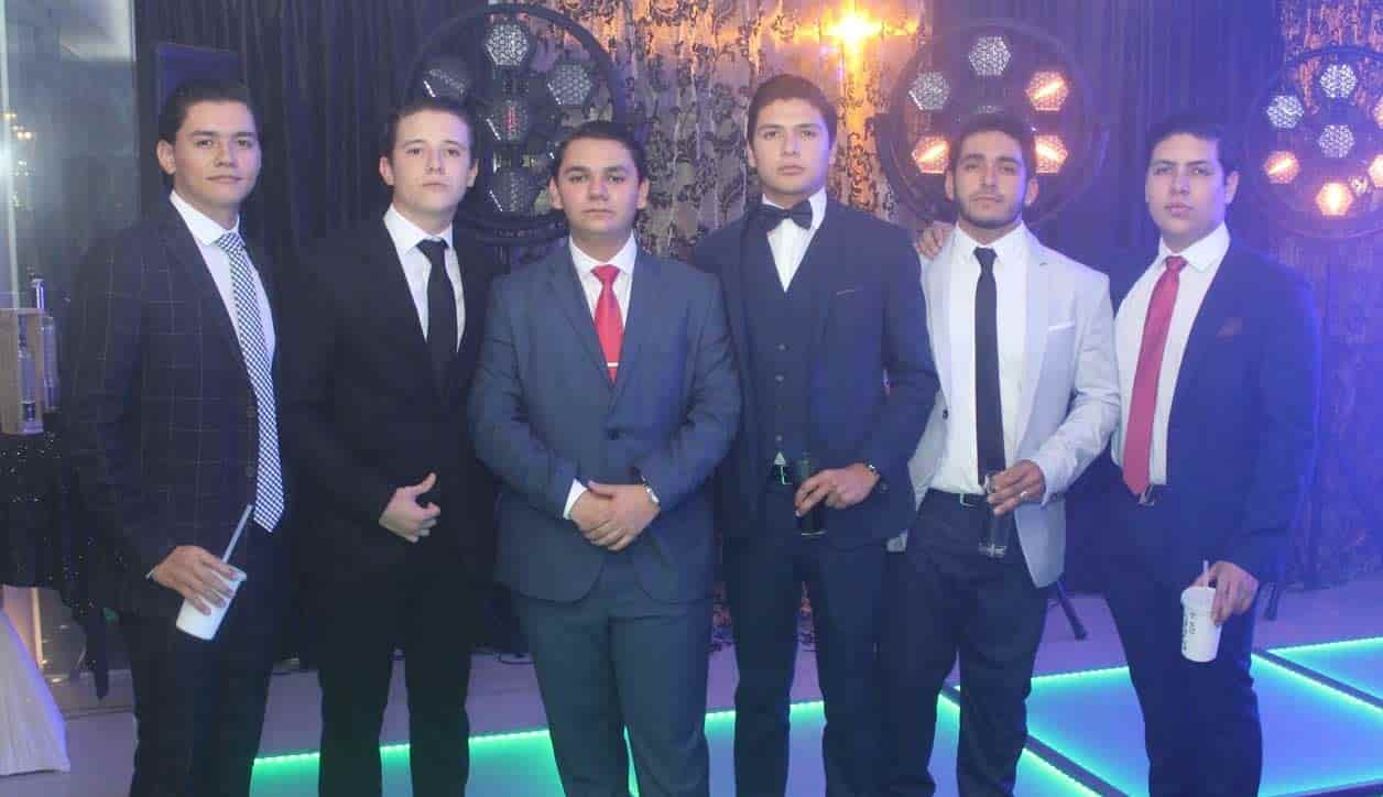 Comparten buenos momentos