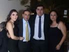 Felicitaron al graduado