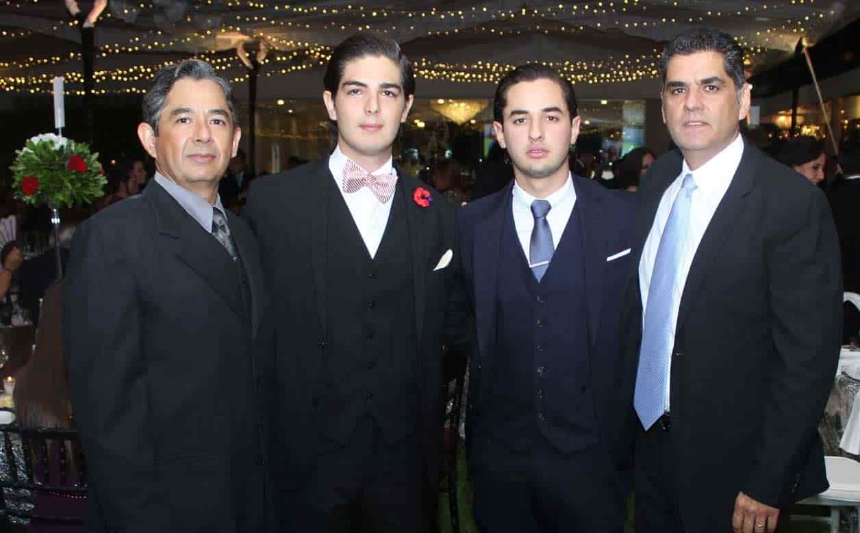 Carlos, Emiliano, Diego e Iram