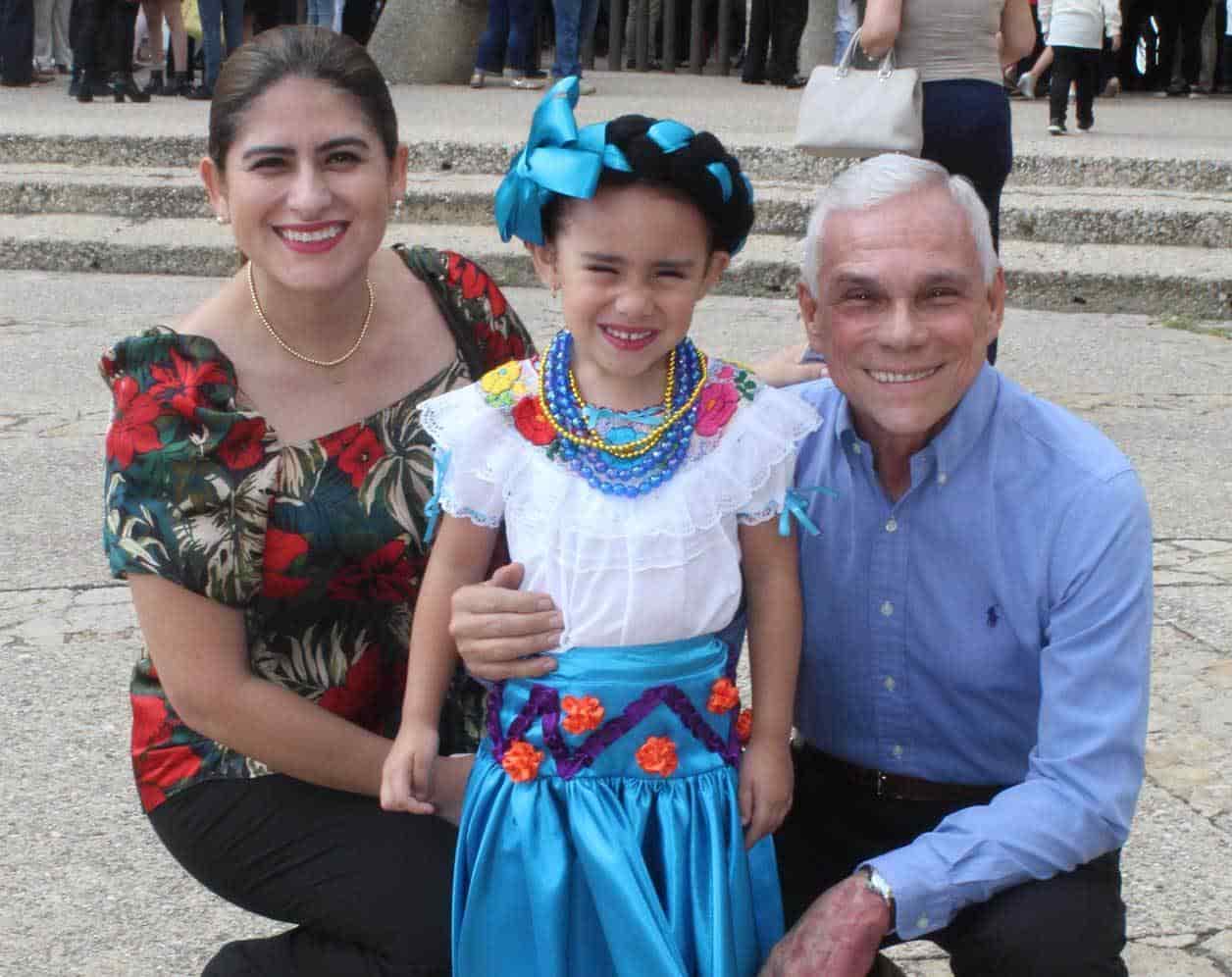 Aida, Aidita y Jose´ Antonio