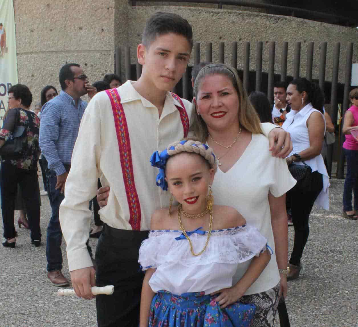 Jorge, Anahí e Ivana