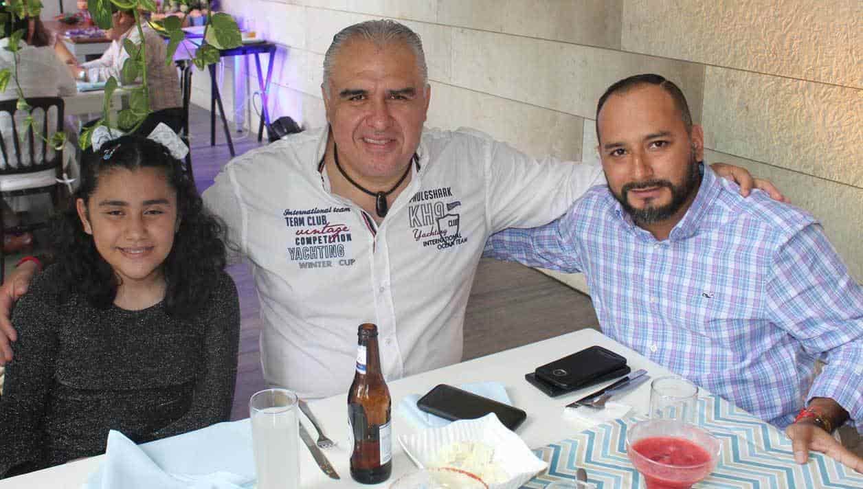 Ana Cristina, Jose´ Alfonso y O´scar