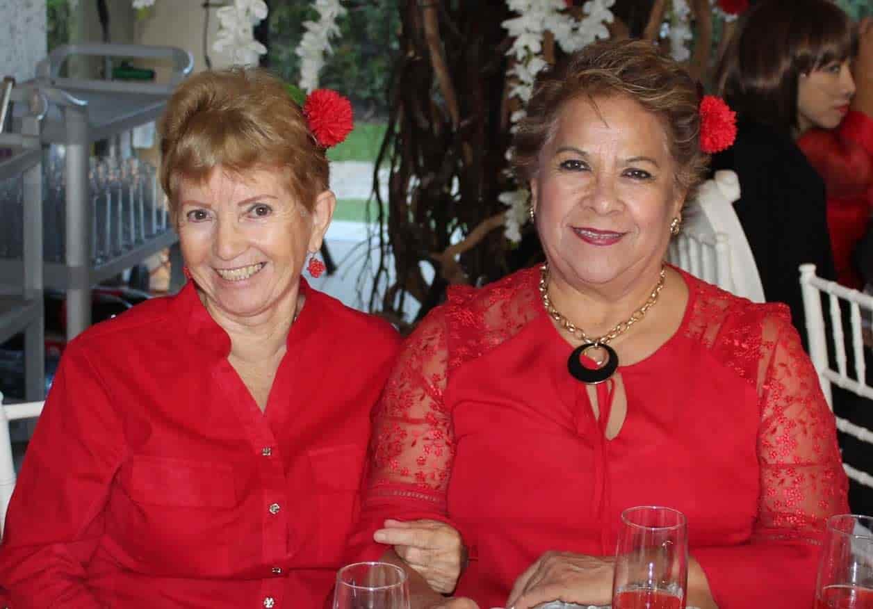 Laurita y Lupita