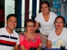 José, Nelda, Karina y Luz