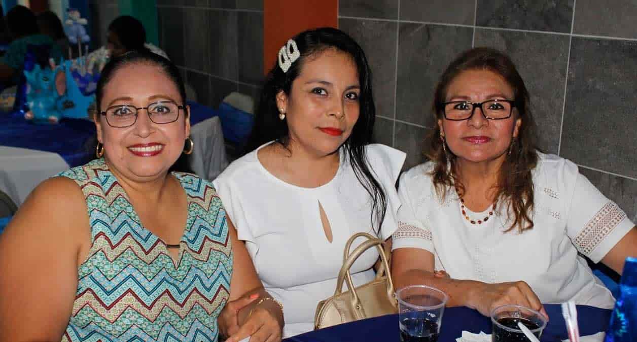 Margarita, Karina y Blanca Dalia