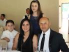 Jessica y Mario con sus hijos