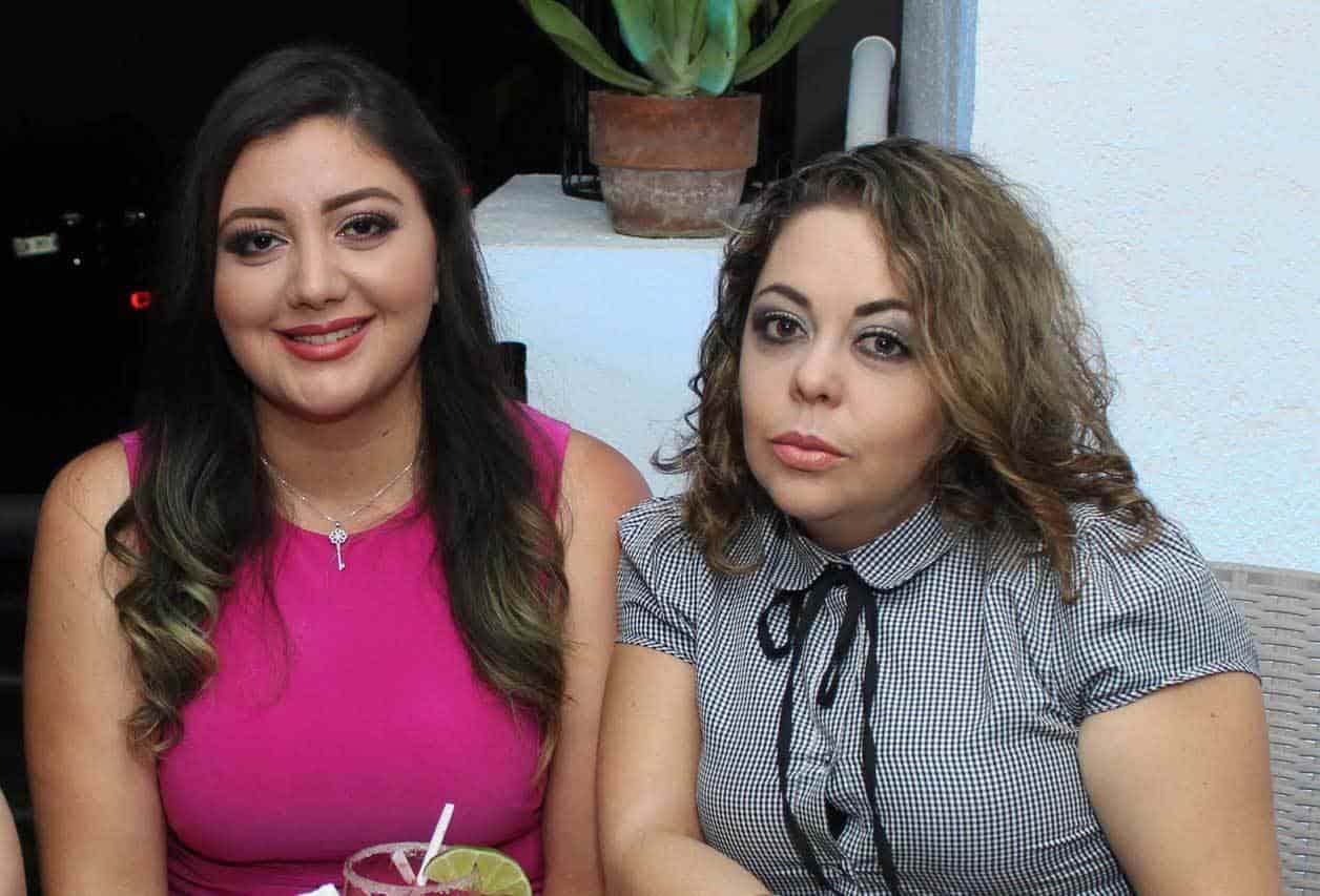 Elizabeth y Jessica