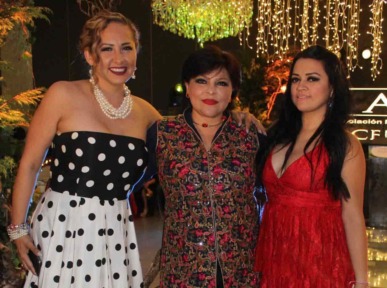 Teresa, Isis y Geovana