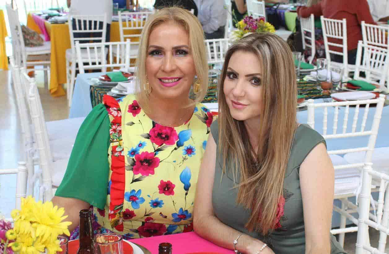 Mo´nica y Ba´rbara
