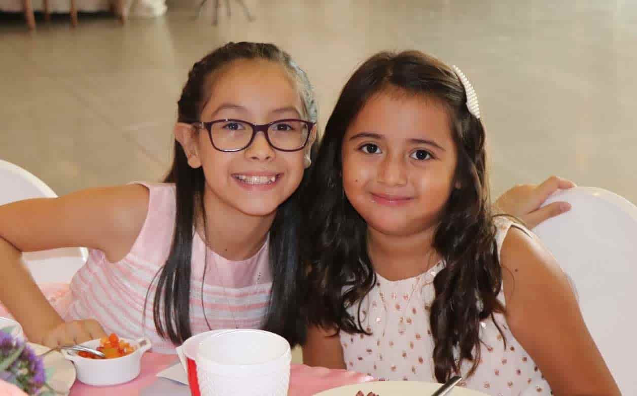 Isabela y Elena