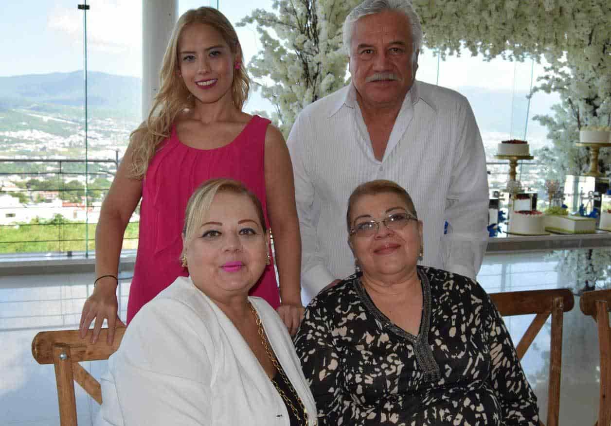 Alejandra, Letty, Emma y Rodolfo