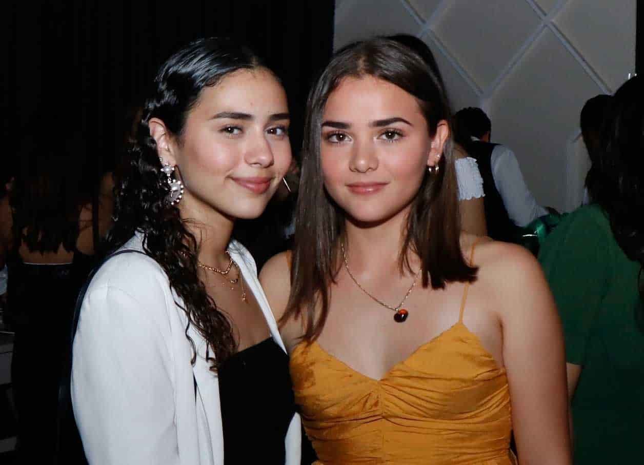 Nabila y Mari´a Andre