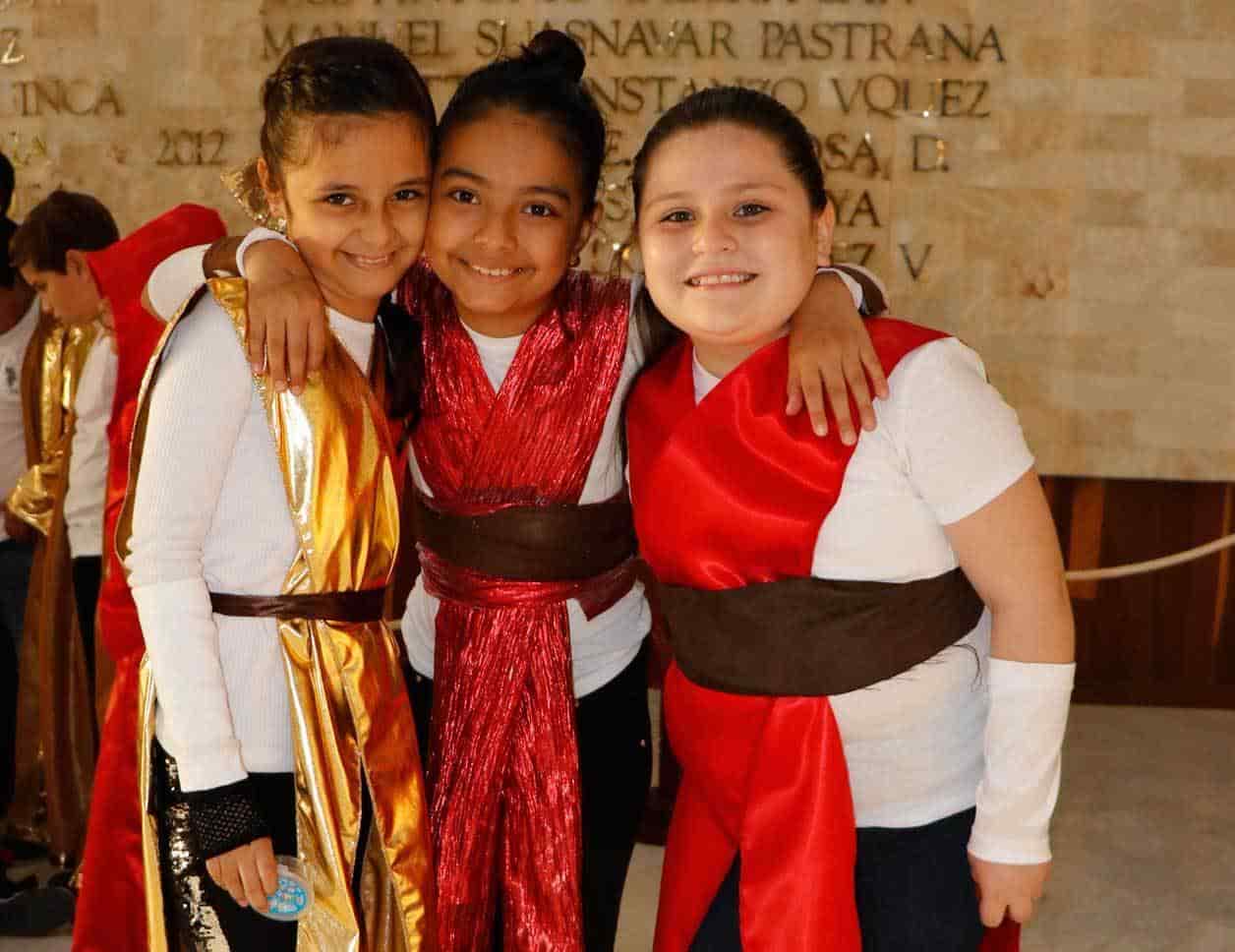 Andrea, Andrea y Frida