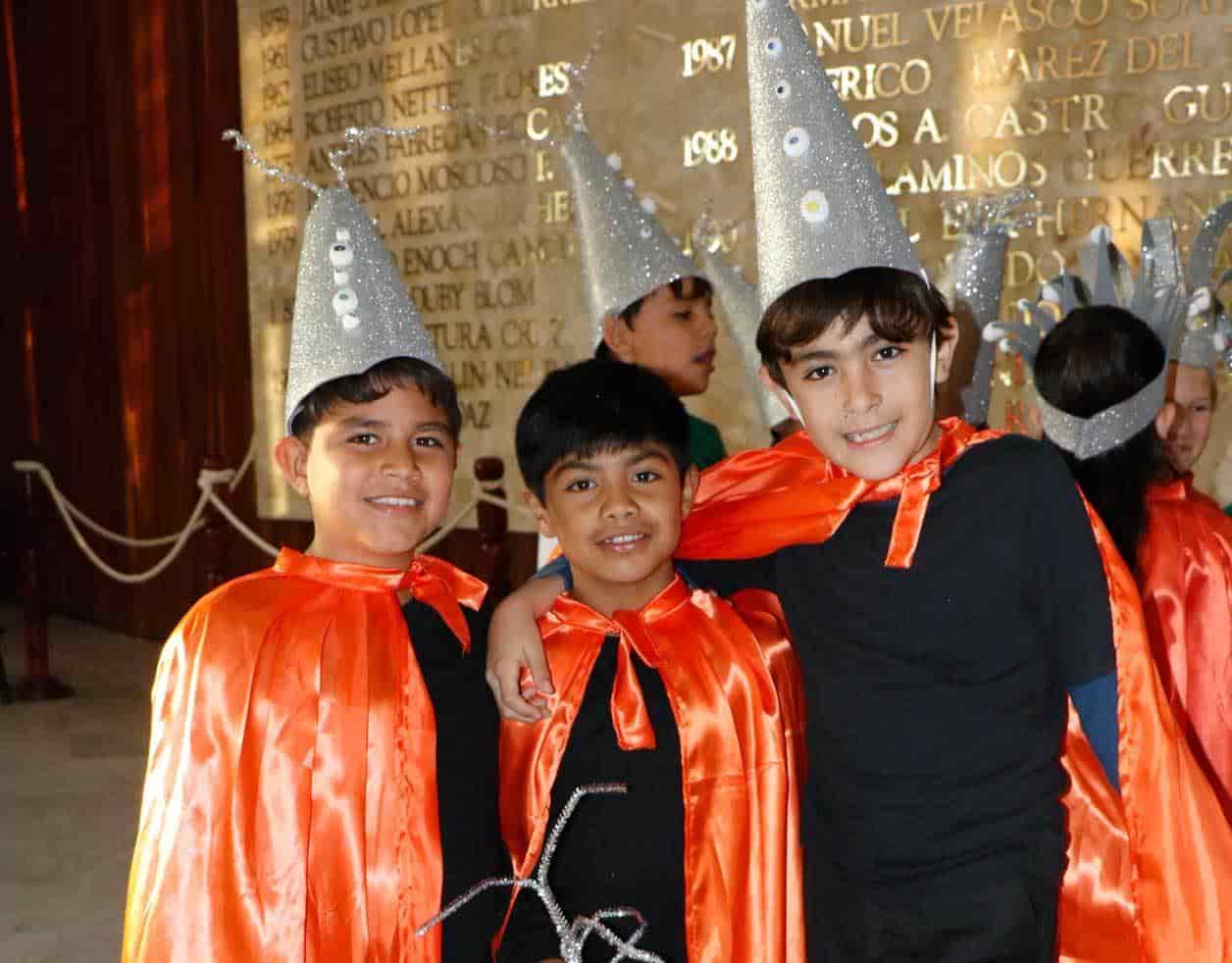 Julio Ce´sar, Jose´ y Sau´l