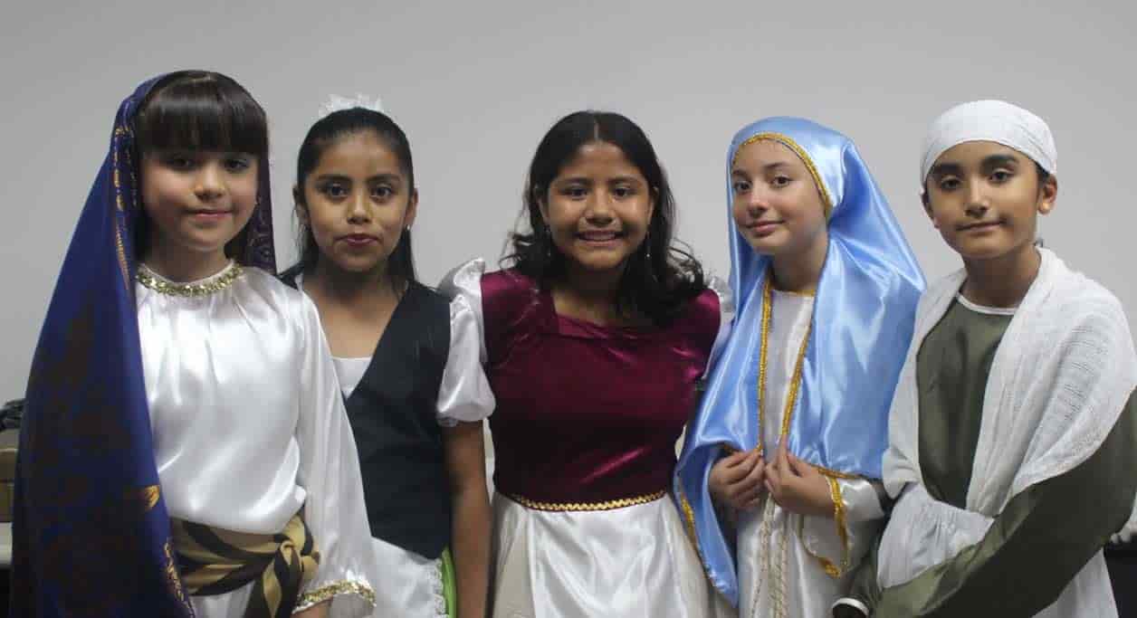 Zulma, Laura, Valeria, Constanza y Dasha