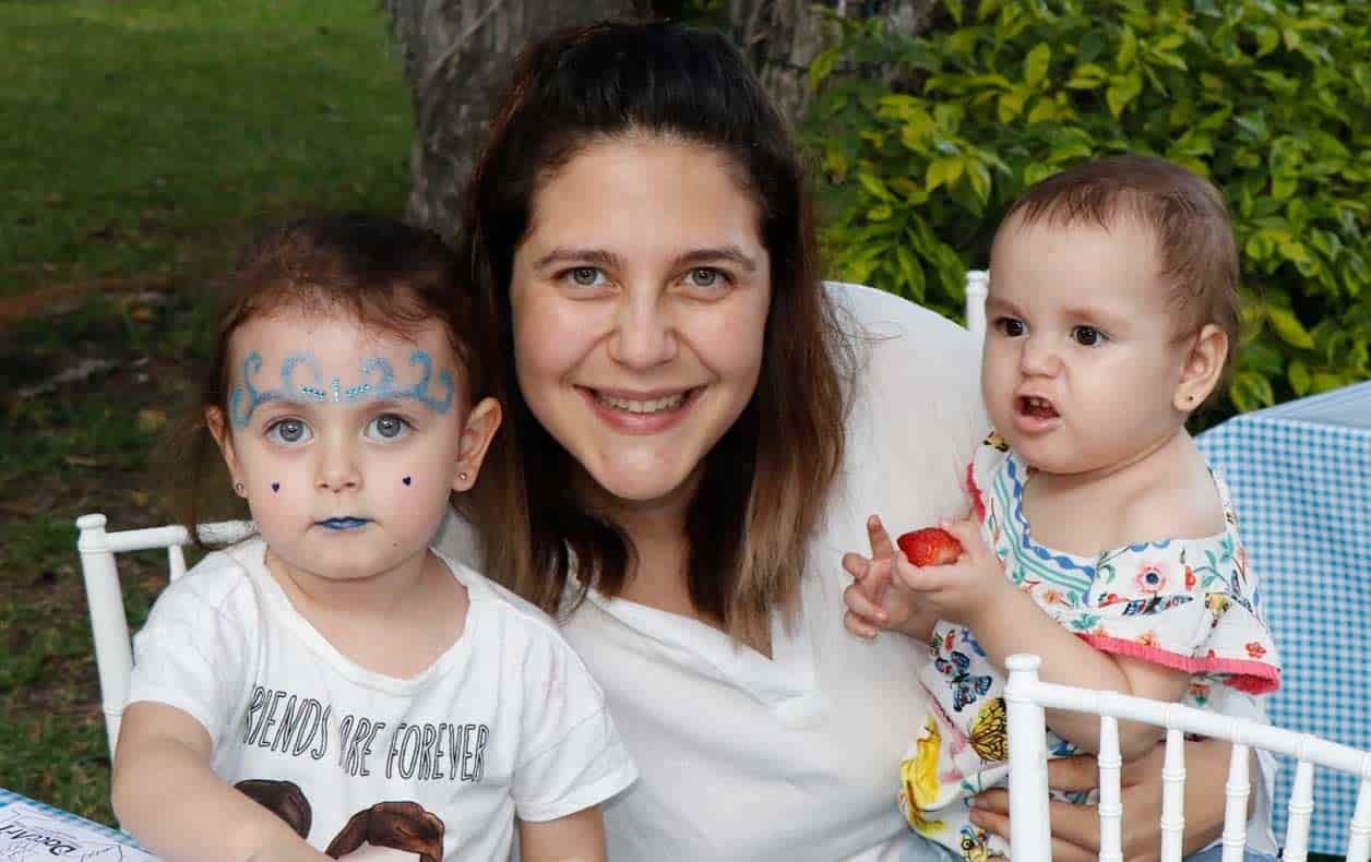 Natalia, Mo´nica y Vanessa