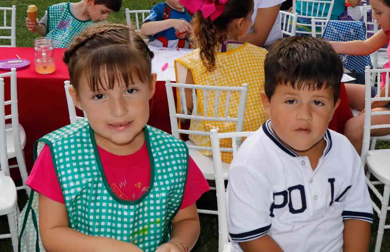 Mari´a Regina y Marco Antonio