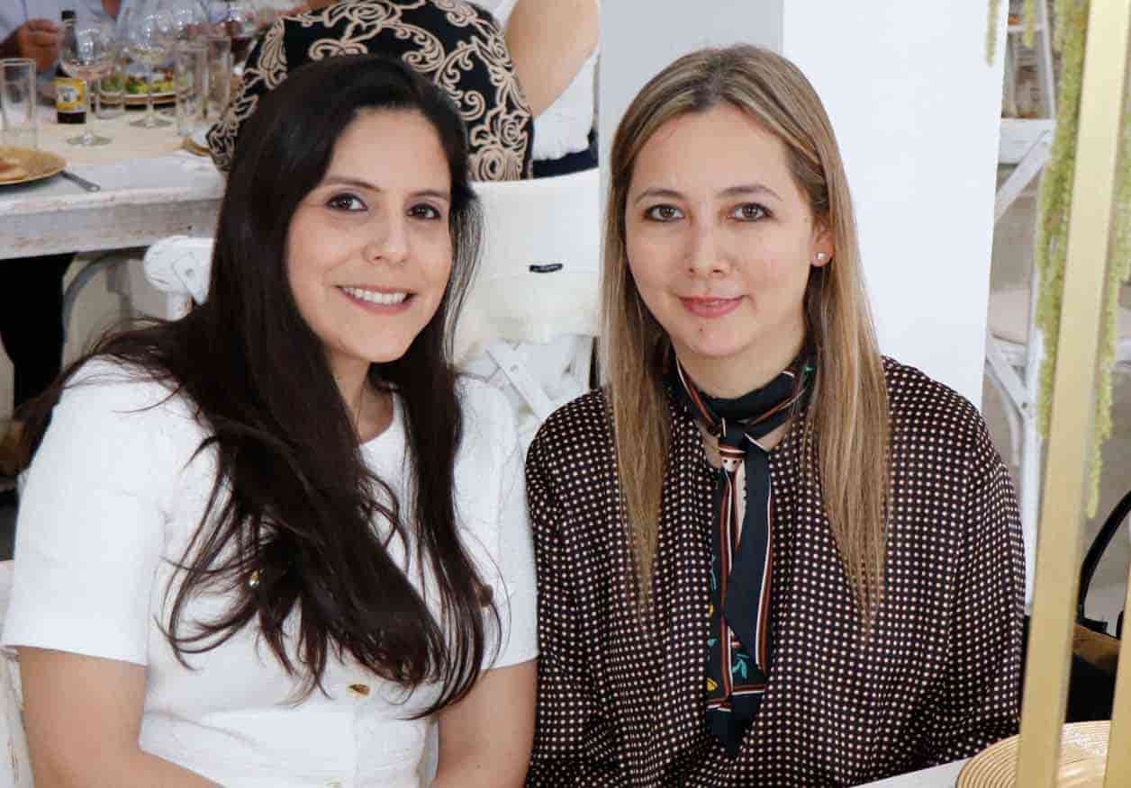 Cristina y Martha Elena