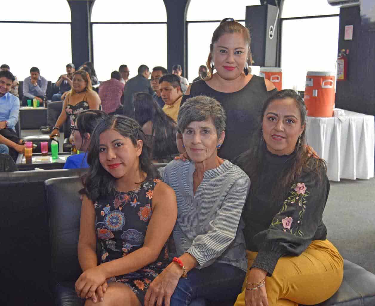 Tere, Alma Rosa, Candy y Karla