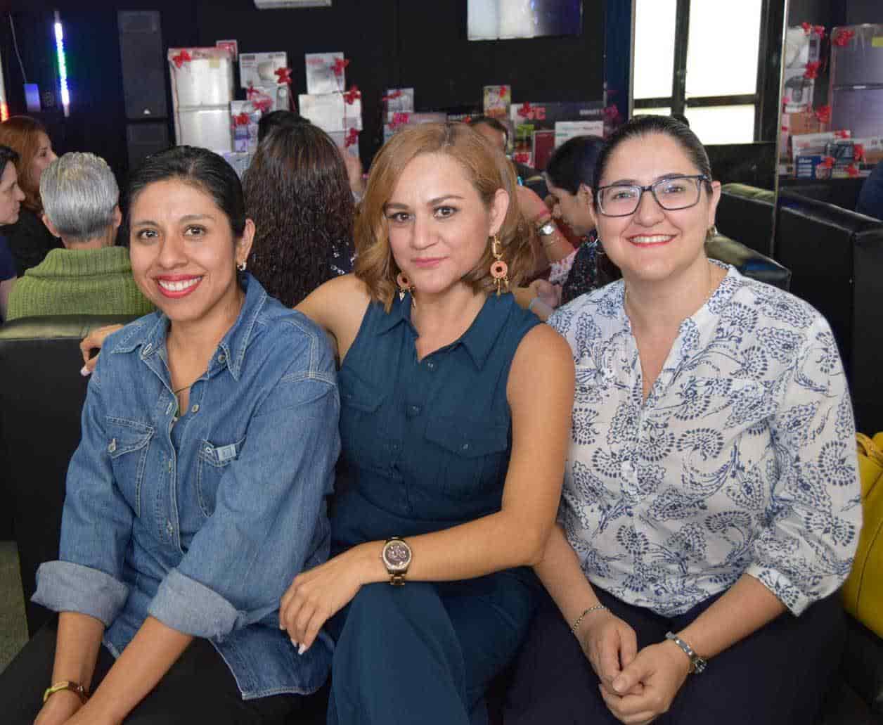 Erika, Nadia y Maricarmen