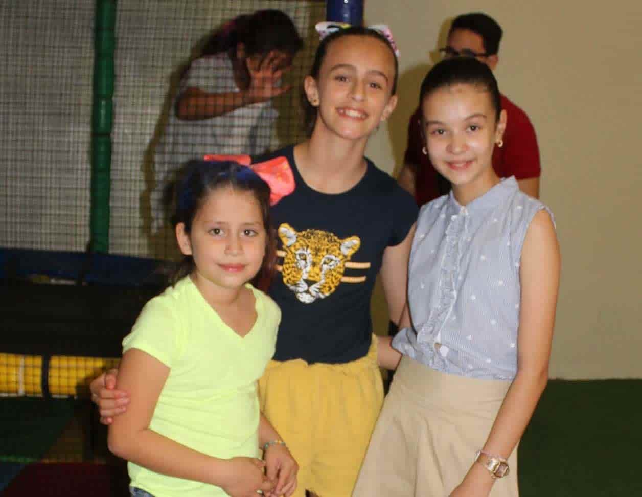 Frida, Isabela e Isabella