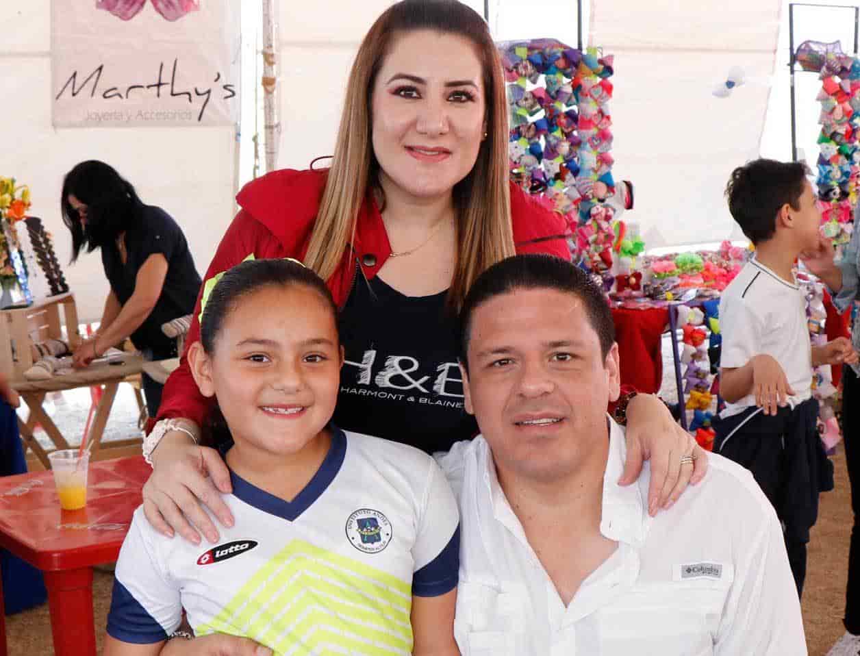 Adriana, Andrea y Rubén