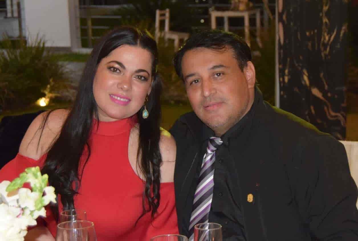 Se deleitaron con al exquisita cena