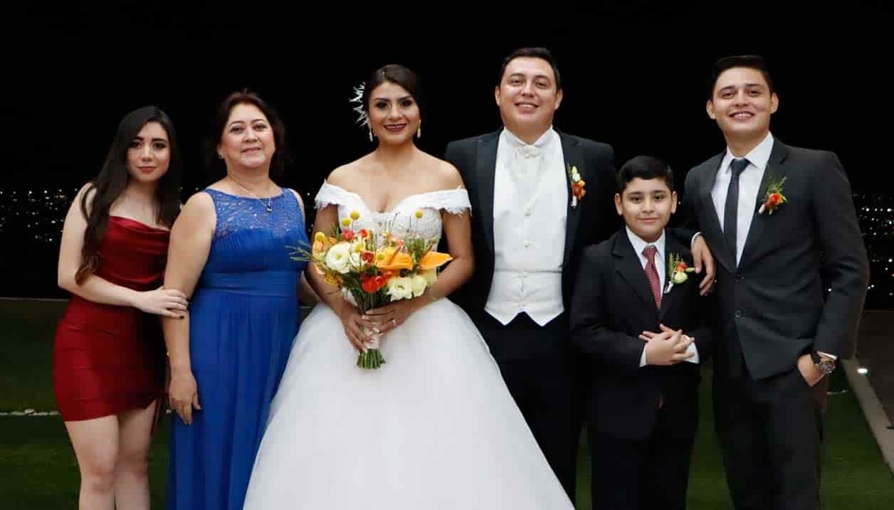 Con la familia del novio