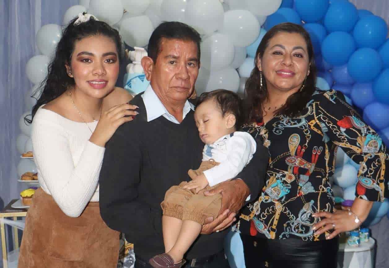 Consintieron al pequeño