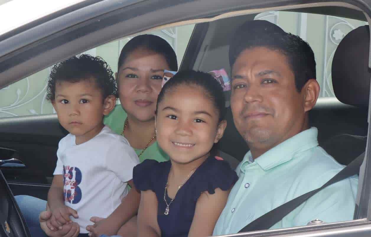 Ricardo, Fabiola, Teffy y Ricardo